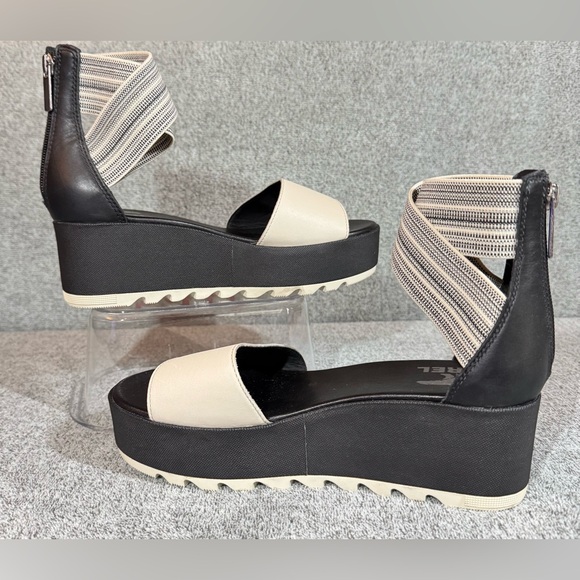 Sorel Women's Cameron Platform Ankle Strap Wedge Sandal Black White
Size 6.5 - Picture 2 of 6